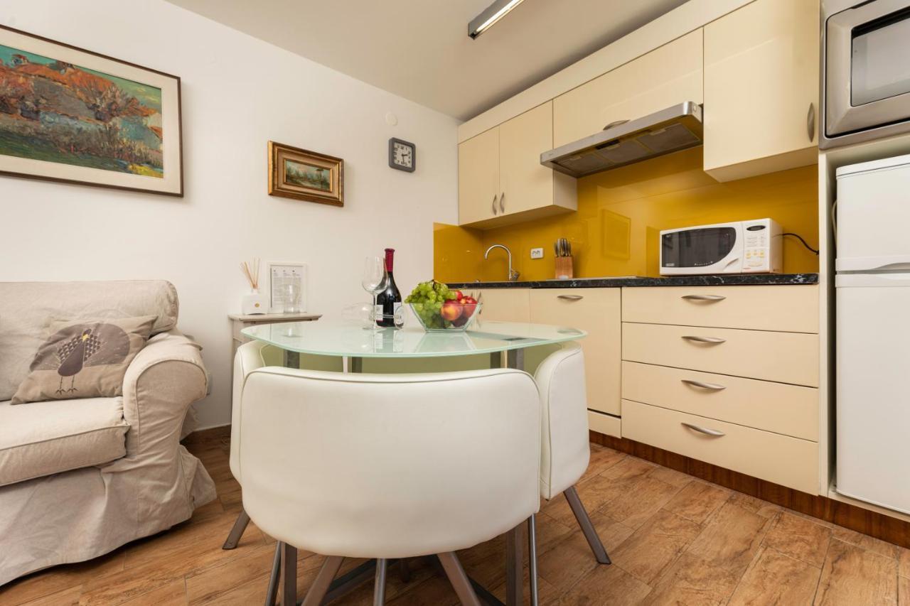 מאלינסקה Apartments Ana מראה חיצוני תמונה